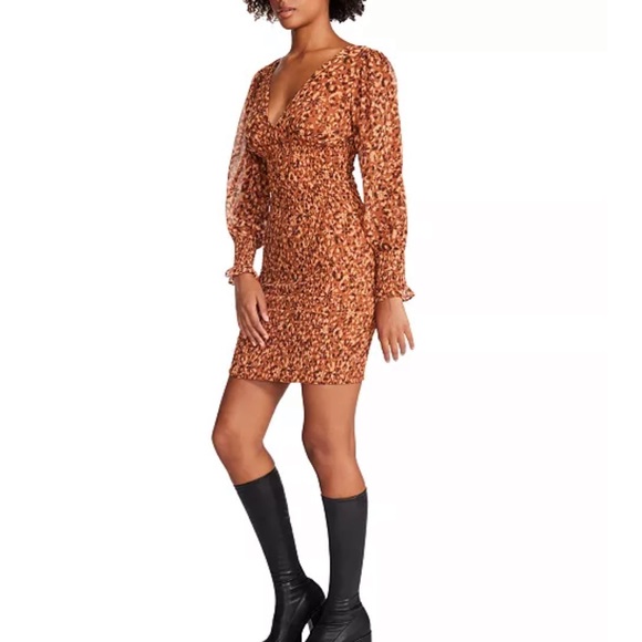 New Steve Madden Carly Mini Dress in Mocha Bisque - Picture 1 of 16